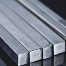 Пруток нержавеющий квадратный калиброванный 03Х13 4х4 мм ГОСТ 8559-75